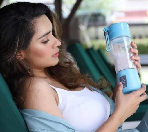 portable fruit and vegetable smoothie blender