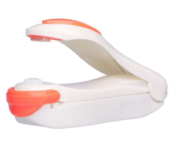 mini portable vacuum packaging machine