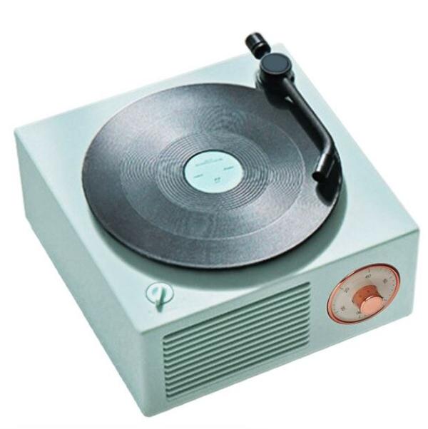 bluetooth speaker turns vintage disc